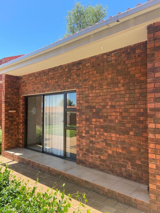 Botleng Guest House Boqate Exterior photo
