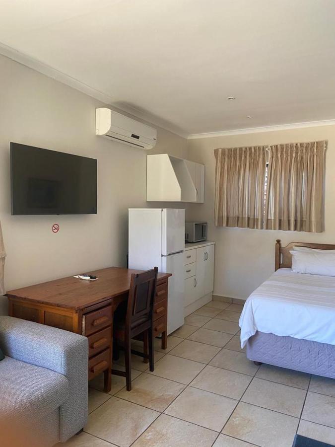 Botleng Guest House Boqate Exterior photo