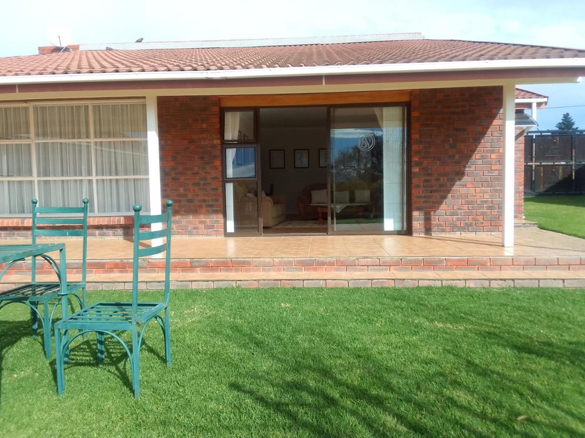Botleng Guest House Boqate Exterior photo