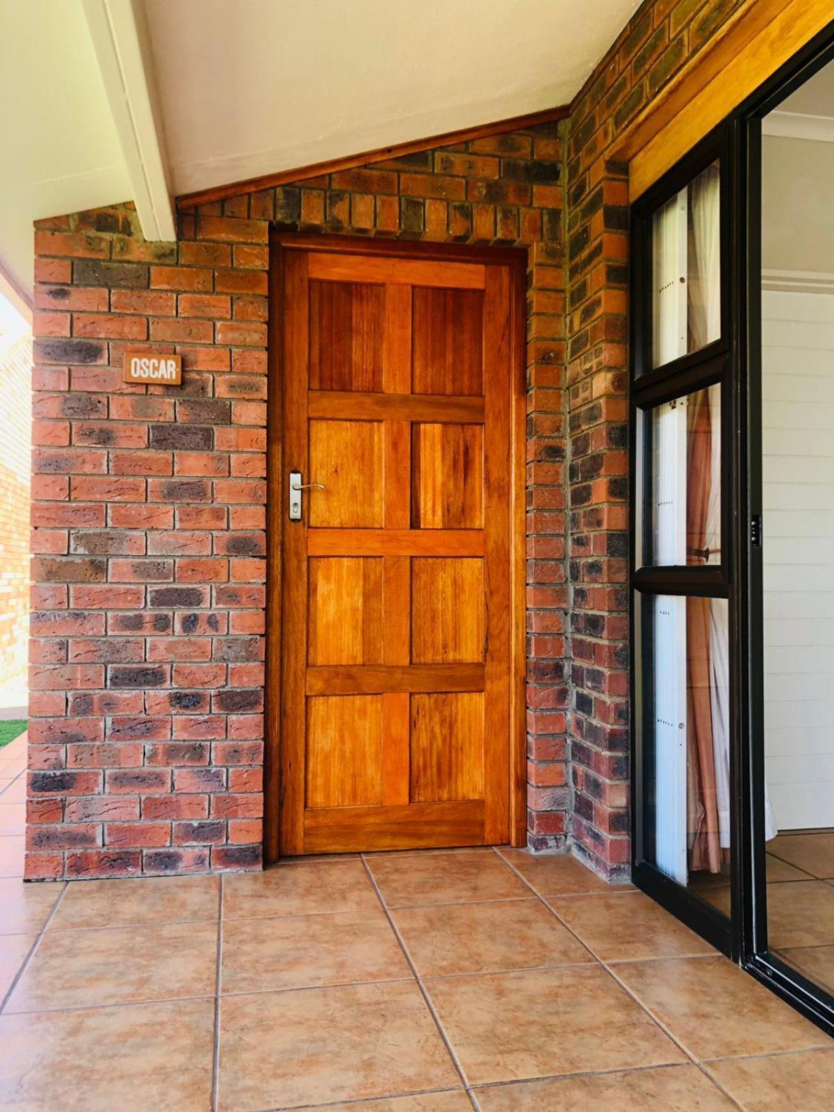 Botleng Guest House Boqate Exterior photo